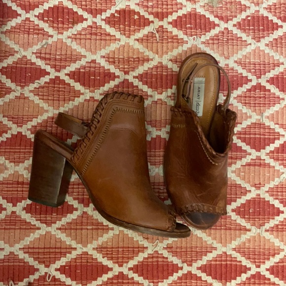 Artist / two 24 leather heels / ankle boot - Picture 1 of 2